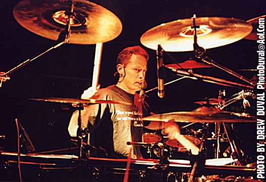 Loading...  Please Wait...